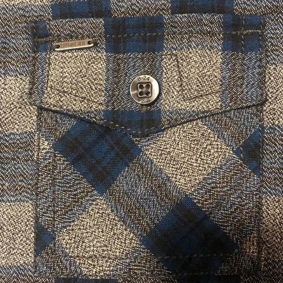 Button down shirt - Picture 4 of 4